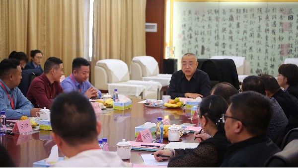 “同心同行，砥礪前進(jìn)”，董事長(zhǎng)與戰(zhàn)略經(jīng)銷商共同探討瑪西爾未來(lái)發(fā)展