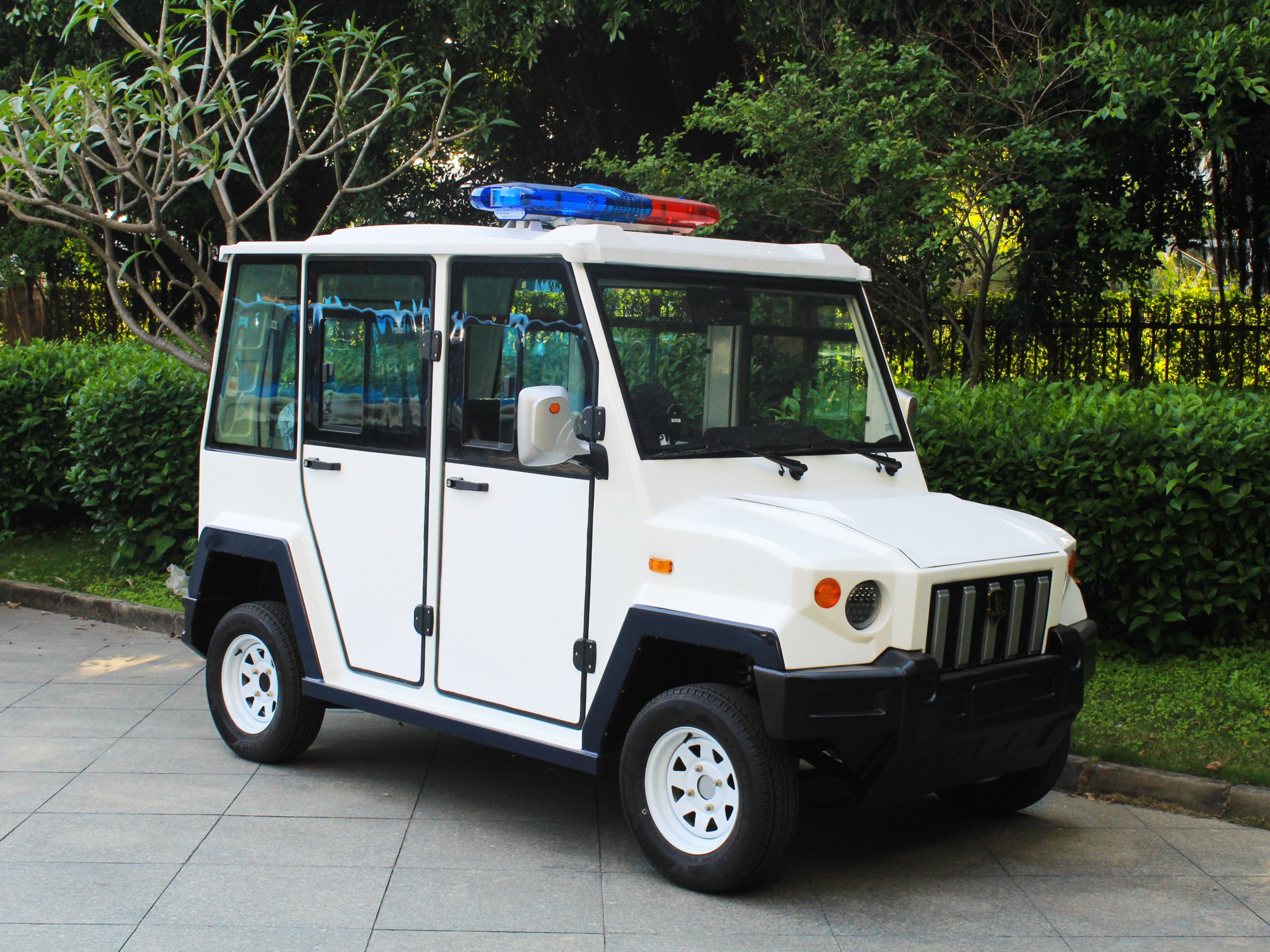 瑪西爾戰(zhàn)盾巡邏車(chē)